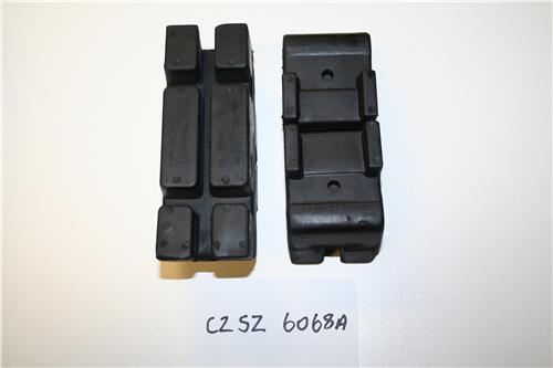 1961 - 1963 FORDTHUNDERBIRD TRANSMISSION MOUNT 21873