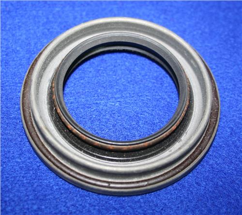 OS LINCOLN 64-65 PINION SEAL NAT 6808-N  22438