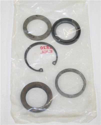 PSK FORD 65-77 POWER STEERING LOWER PITMAN SHAFT SEAL KIT - KIT 65 25560