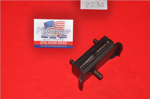 MM DODGE 62-68 RHS MOTOR MOUNT  25384
