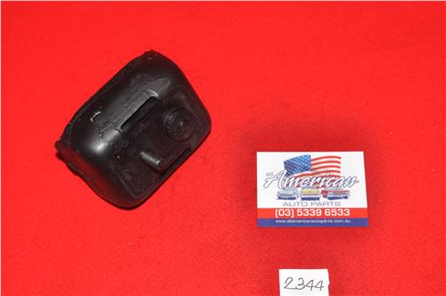 MM FORD 74-78 MUSTANG V8  V6 LHS  RHS MOTOR MOUNT  25452