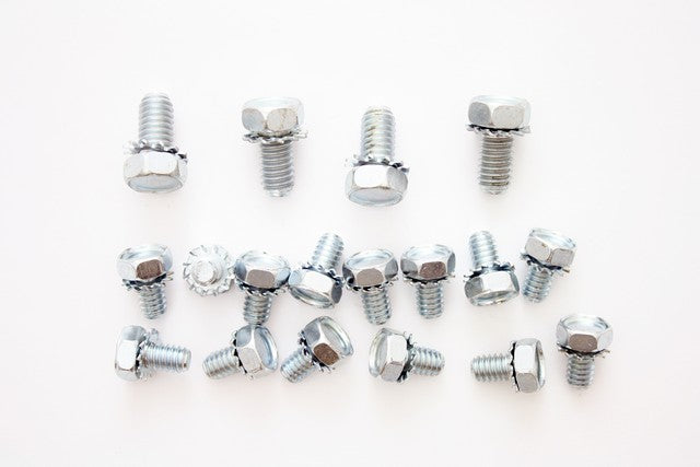 Engine Oil Pan Bolt Set Pioneer 859017