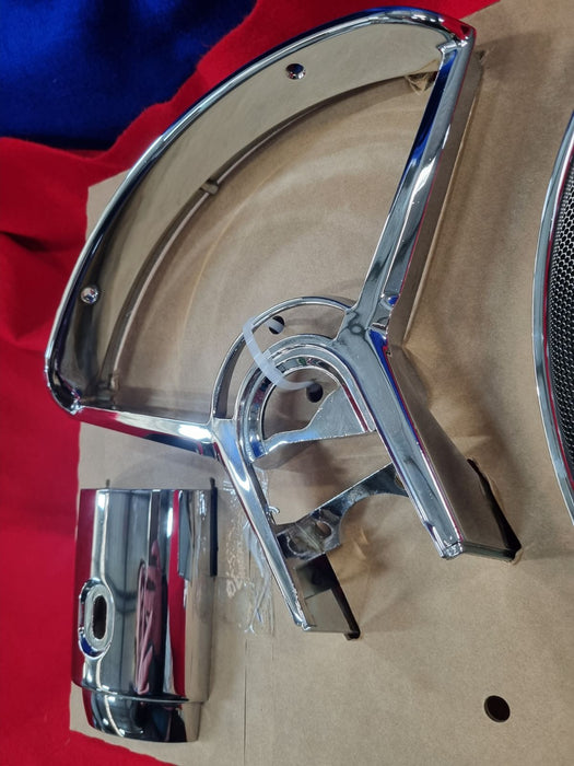 CHEV 55, 56 DASH CLUSTER BEZEL SET (AUTO) 31852